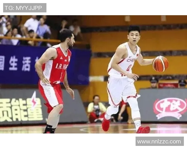 齐麟的崛起之路:从默默无闻到篮球赛场的璀璨明星 齐麟的崛起之路:从默默无闻到篮球赛场的璀璨明星