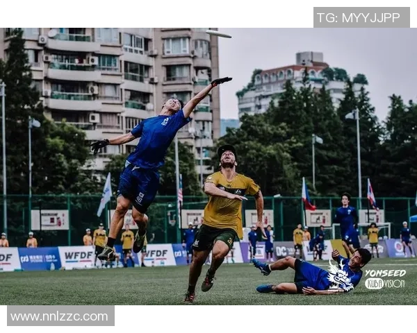 成都飞盘队实力之争引发热议球迷与专家各持己见探讨飞盘未来发展MBA