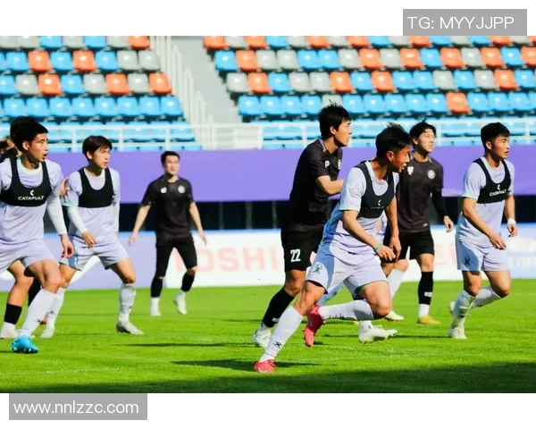 杭州足球队逆袭之路揭秘钻石联赛特别报道展现奋斗精神与团队力量